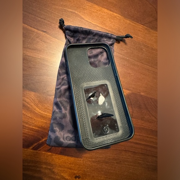 iPhone 13 Pro Max Loopy Case - Picture 3 of 4